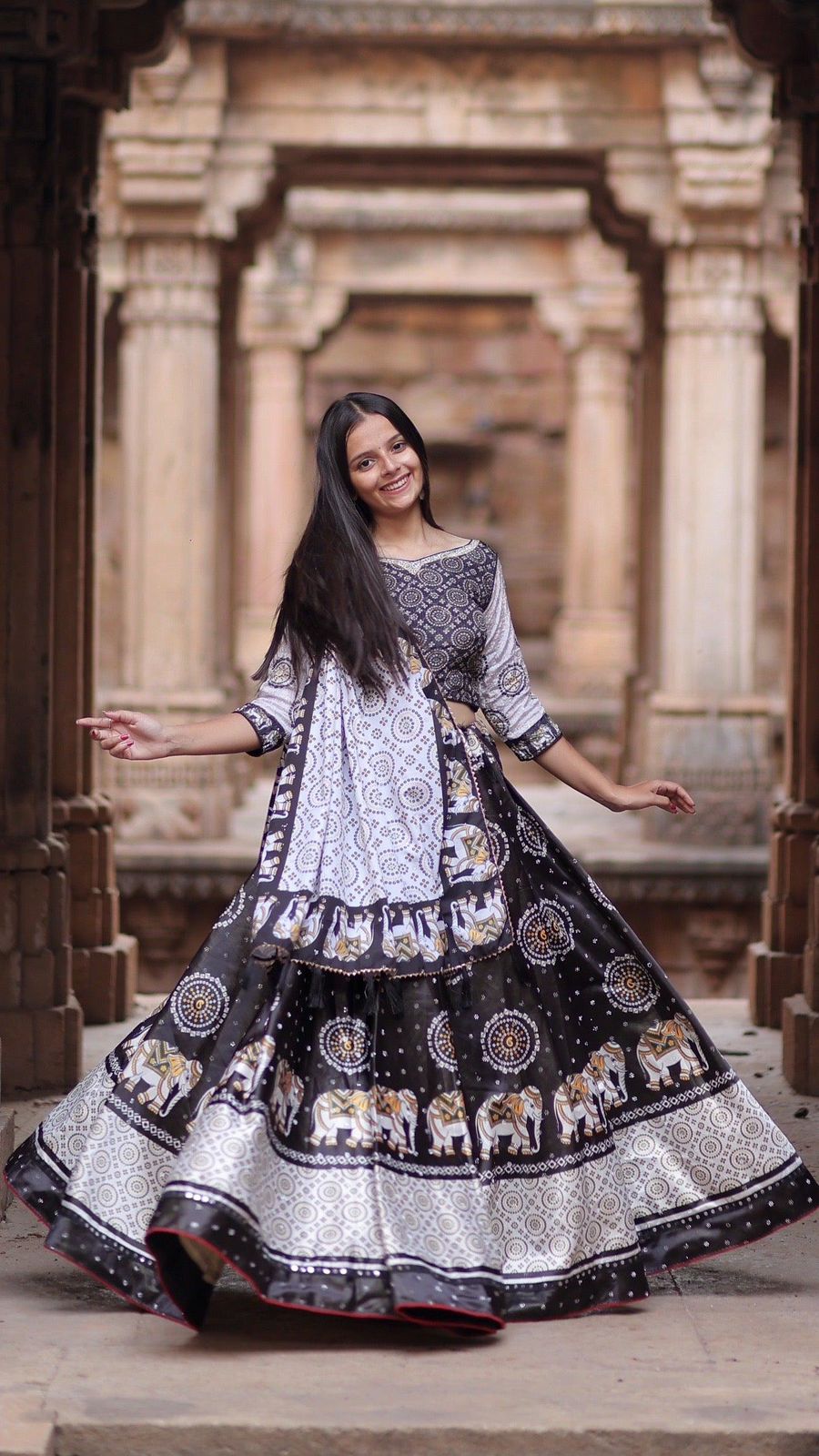 Gaj Ratna Lehanga Choli with Diamond Work
